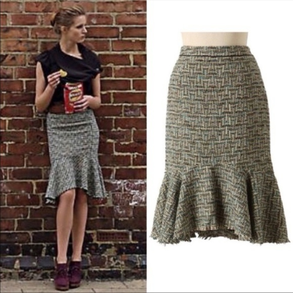 Anthropologie Elevenses Bellerby Skirt Trumpet Flounce Ruffle Tweed Sz 6 Raw Hem